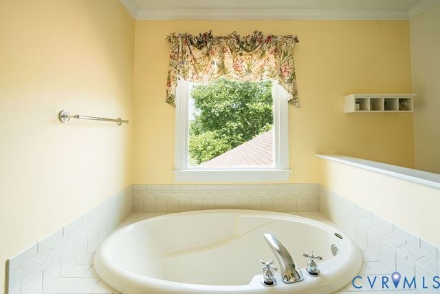 17518 Parsons Ridge Rd, Beaverdam, VA 23015
