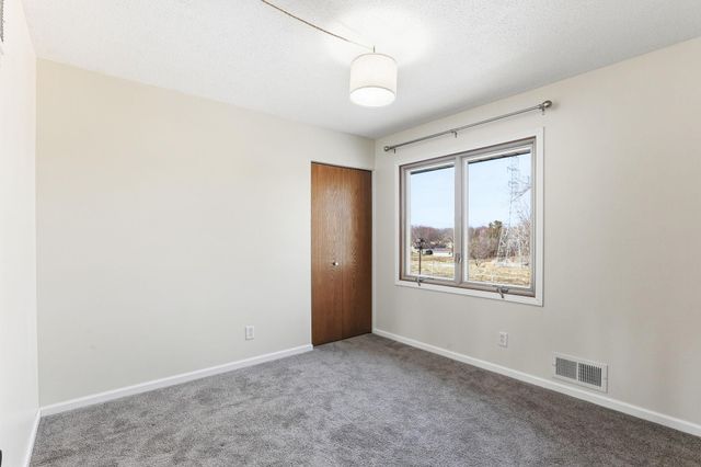 7230 Imperial Avenue Court S, Cottage Grove, MN 55016