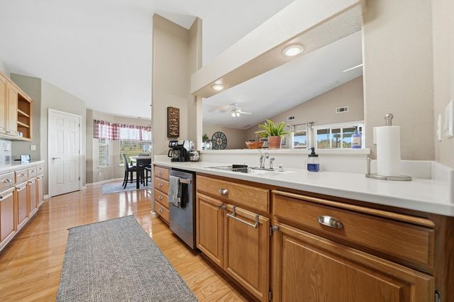 17 Sara-Lex Ct, Valley Springs, CA 95252