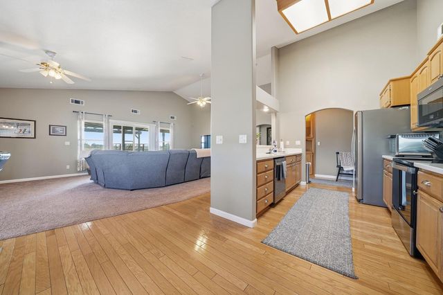 17 Sara-Lex Ct, Valley Springs, CA 95252