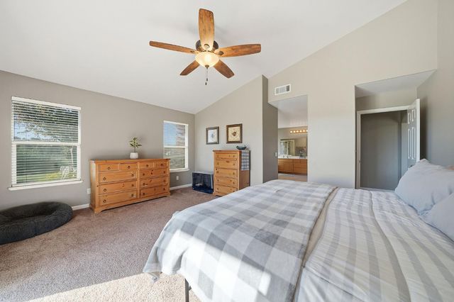 17 Sara-Lex Ct, Valley Springs, CA 95252