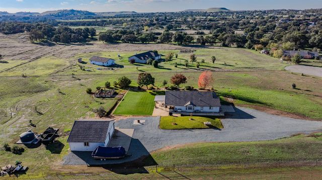 17 Sara-Lex Ct, Valley Springs, CA 95252