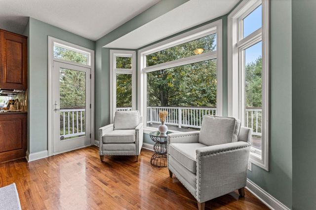 21761 Pine Tree Circle, Lakeville, MN 55044