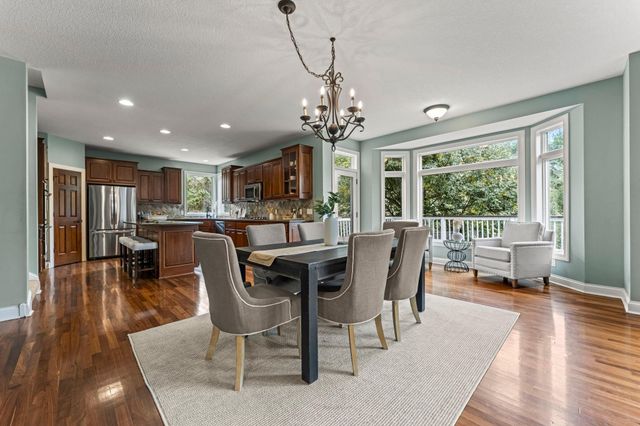 21761 Pine Tree Circle, Lakeville, MN 55044