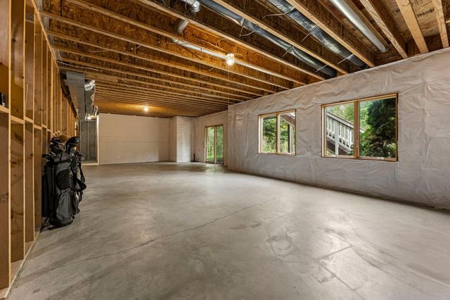 21761 Pine Tree Circle, Lakeville, MN 55044
