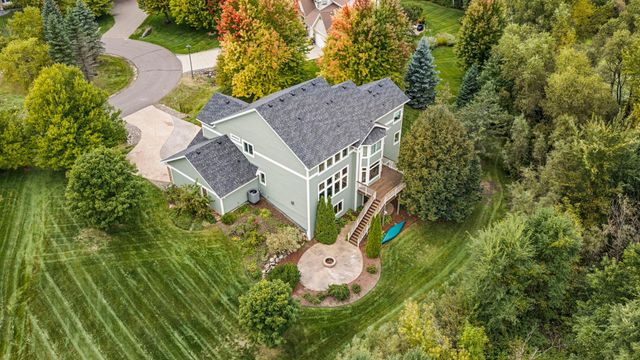 21761 Pine Tree Circle, Lakeville, MN 55044