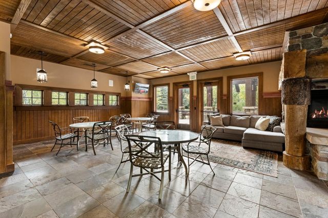 21761 Pine Tree Circle, Lakeville, MN 55044
