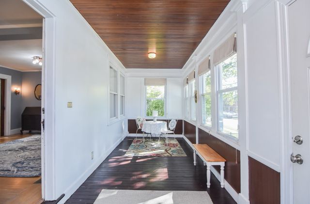 97 Dutcher St, Hopedale, MA 01747