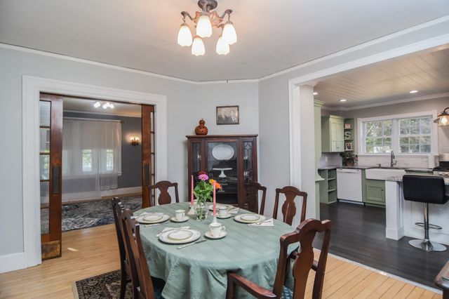 97 Dutcher St, Hopedale, MA 01747