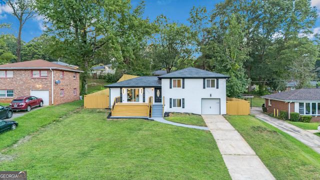 2377 Fontaine Circle, Decatur, GA 30032
