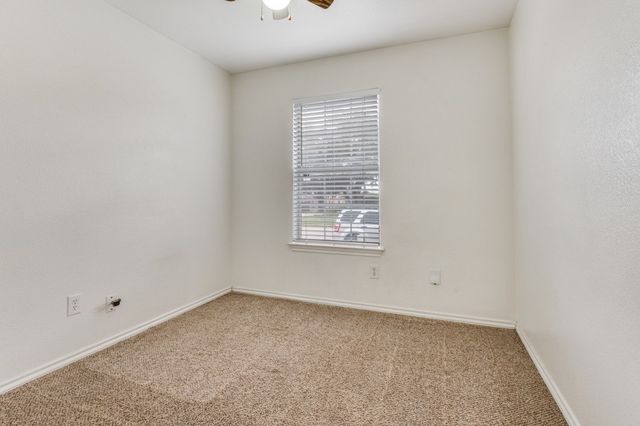905 Fairbanks Circle, Duncanville, TX 75137