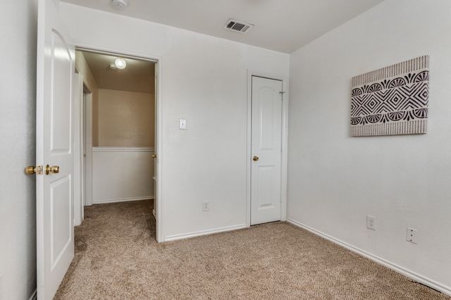 905 Fairbanks Circle, Duncanville, TX 75137
