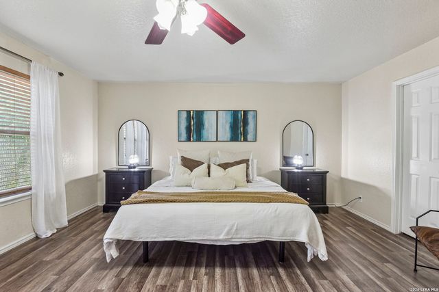2123 Barlow Oak, San Antonio, TX 78213