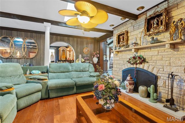 12746 Rolling Hills Drive, Trenton, IL 62293