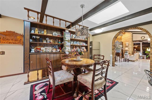 12746 Rolling Hills Drive, Trenton, IL 62293