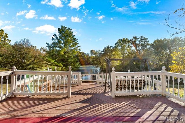 12746 Rolling Hills Drive, Trenton, IL 62293