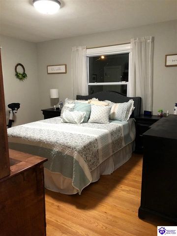 930 N Main Street, Elizabethtown, KY 42701
