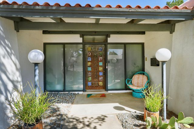 1330 Odlum Drive SE, Albuquerque, NM 87108