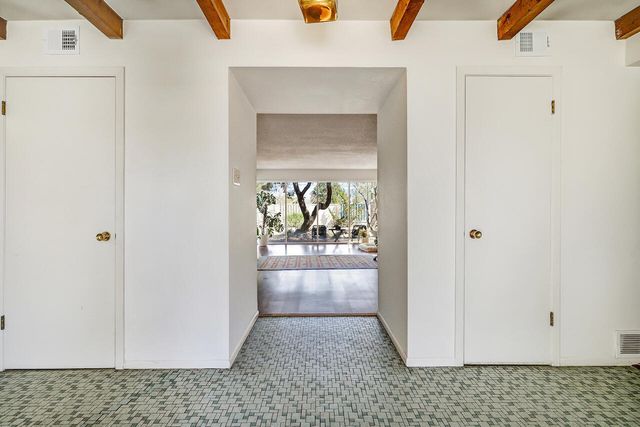 1330 Odlum Drive SE, Albuquerque, NM 87108