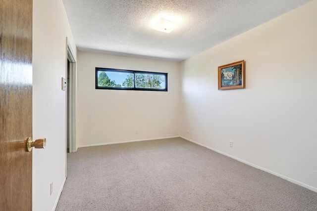 1330 Odlum Drive SE, Albuquerque, NM 87108