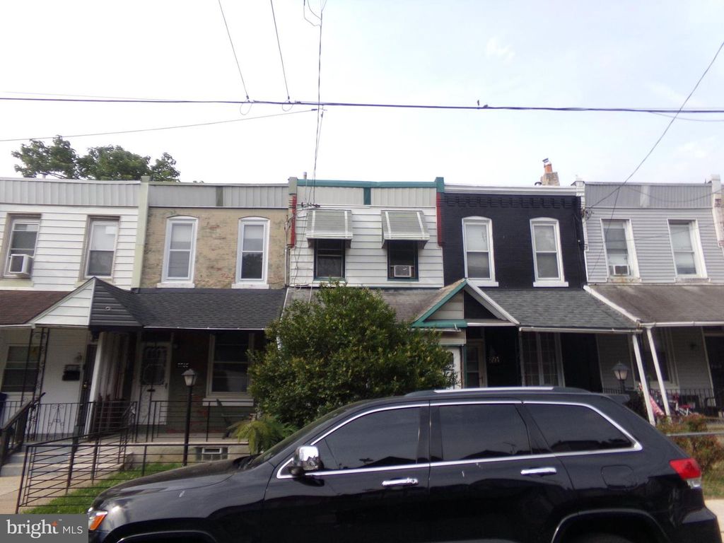 2022 BELLEVUE ST, Philadelphia, PA 19140