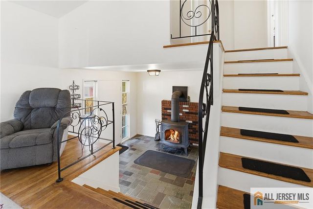 52 Gaub Road, Old Bridge, NJ 08857