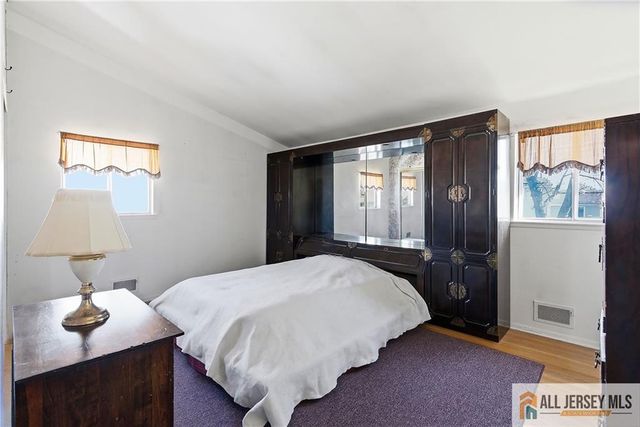 52 Gaub Road, Old Bridge, NJ 08857