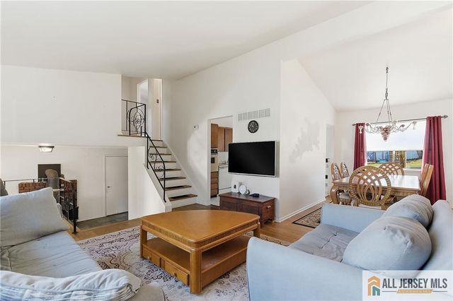 52 Gaub Road, Old Bridge, NJ 08857