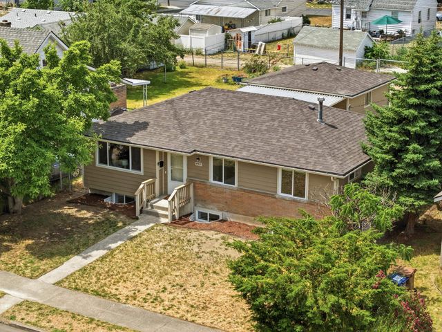 4411 N Whitehouse St, Spokane, WA 99205