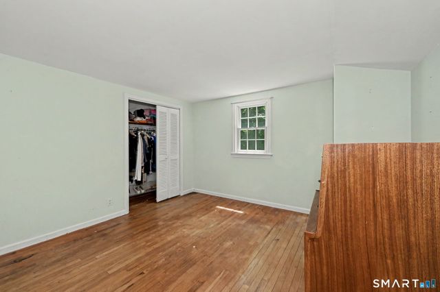 4 Scatacook Trail, Weston, CT 06883