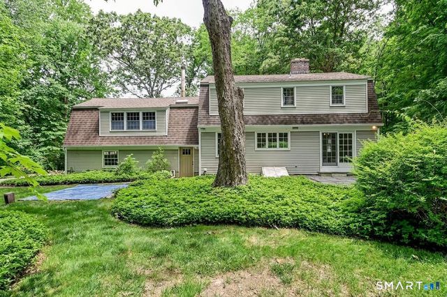 4 Scatacook Trail, Weston, CT 06883