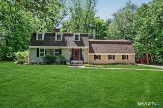 4 Scatacook Trail, Weston, CT 06883