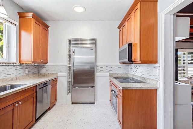 155 SW 28th Road, Miami, FL 33129