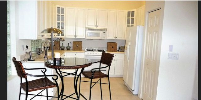 10768 Waterford Pl Place, West Palm Beach, FL 33412