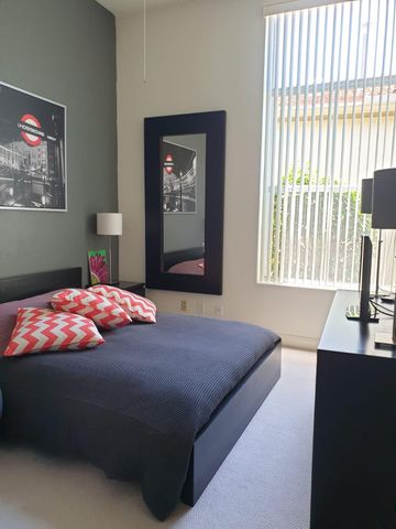 10768 Waterford Pl Place, West Palm Beach, FL 33412