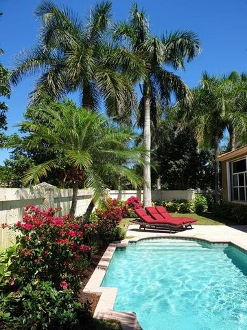 10768 Waterford Pl Place, West Palm Beach, FL 33412