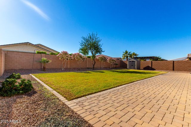 18327 W WOLF Street, Goodyear, AZ 85395
