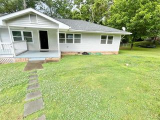 4415 Oak Street B, Oakwood, GA 30566