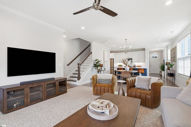 55 Hensley Road, Greenville, SC 29607