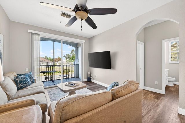 8100 PRINCESS PALM LANE 201, Kissimmee, FL 34747