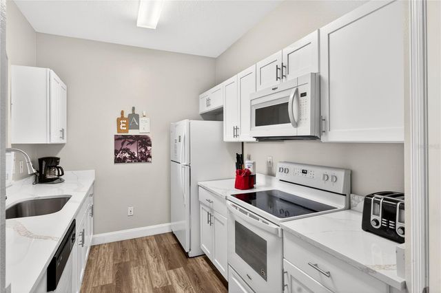 8100 PRINCESS PALM LANE 201, Kissimmee, FL 34747