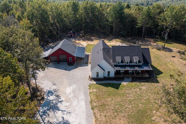 255 Crest View Drive, Sunbright, TN 37872