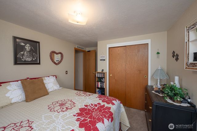 307 Hilltop Circle, Ephrata, WA 98823