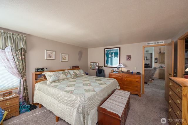 307 Hilltop Circle, Ephrata, WA 98823