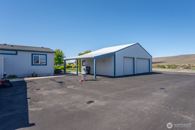307 Hilltop Circle, Ephrata, WA 98823