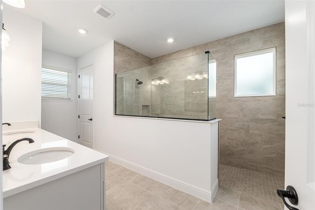 10161 SW 82ND PLACE ROAD, Ocala, FL 34481