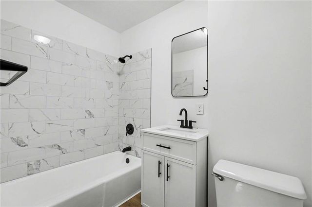 106C Smith Street, Smithville, MO 64089