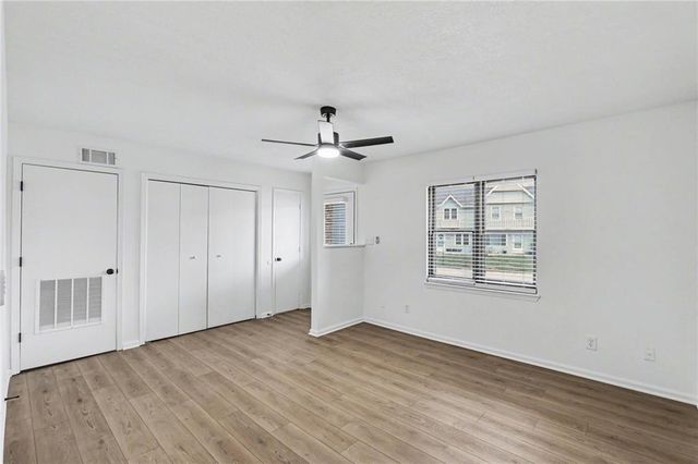 106C Smith Street, Smithville, MO 64089