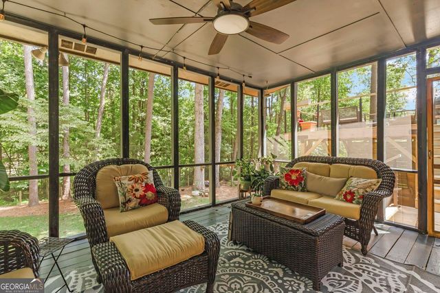 1115 Lake Drive, Roswell, GA 30075