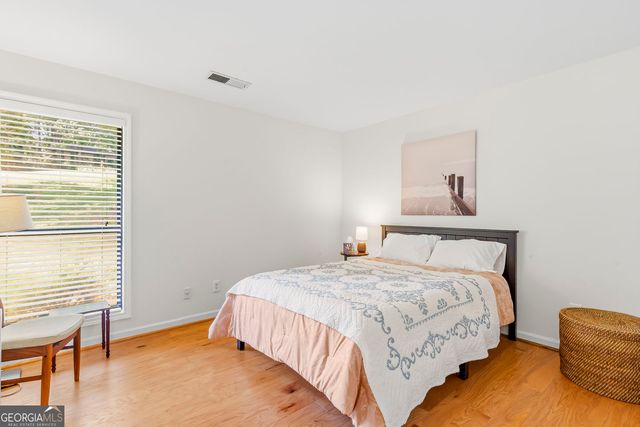 1115 Lake Drive, Roswell, GA 30075